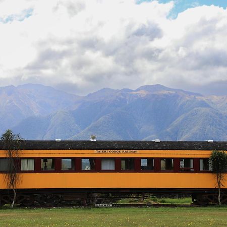 Te Anau Lodge Екстериор снимка