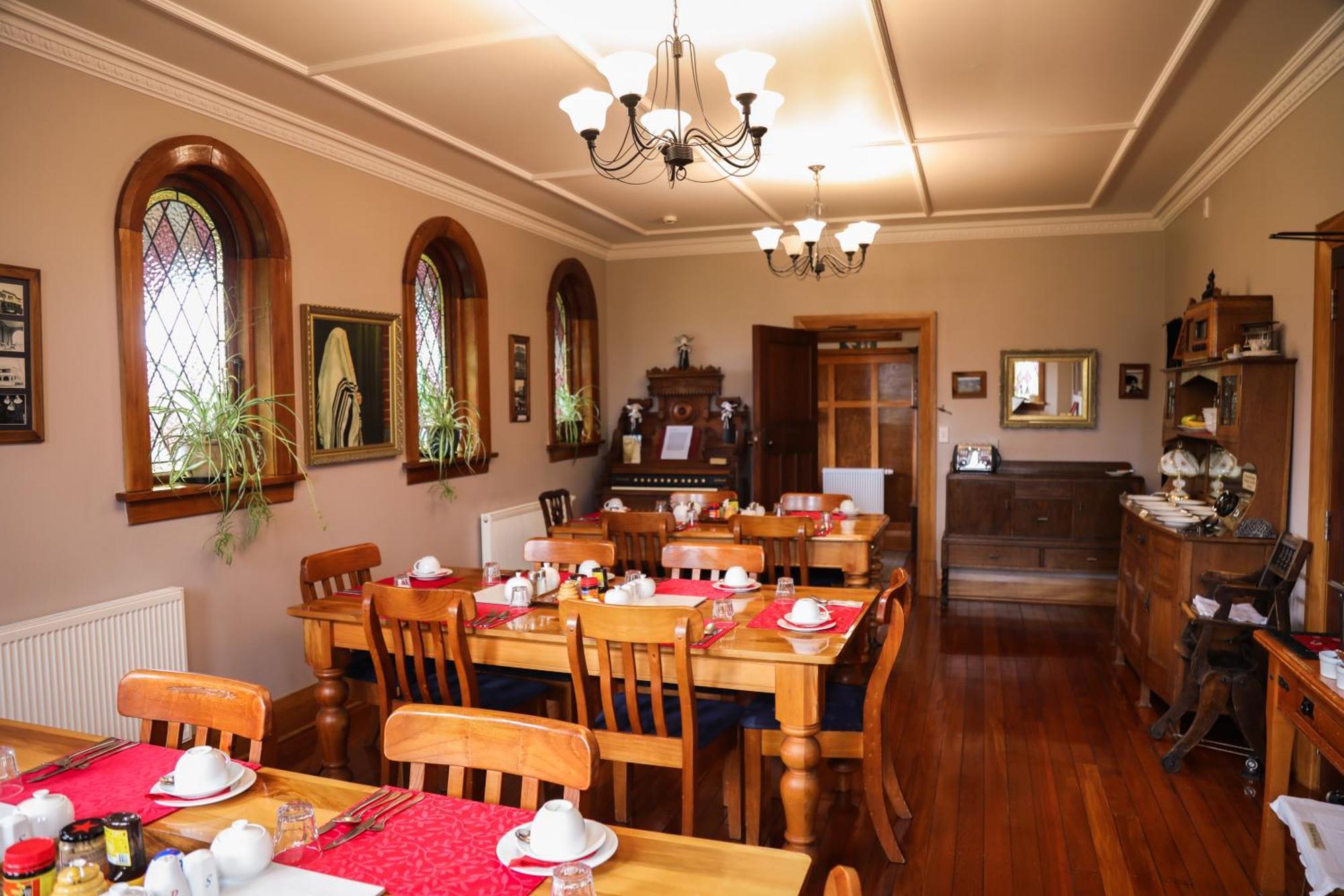 Te Anau Lodge Екстериор снимка