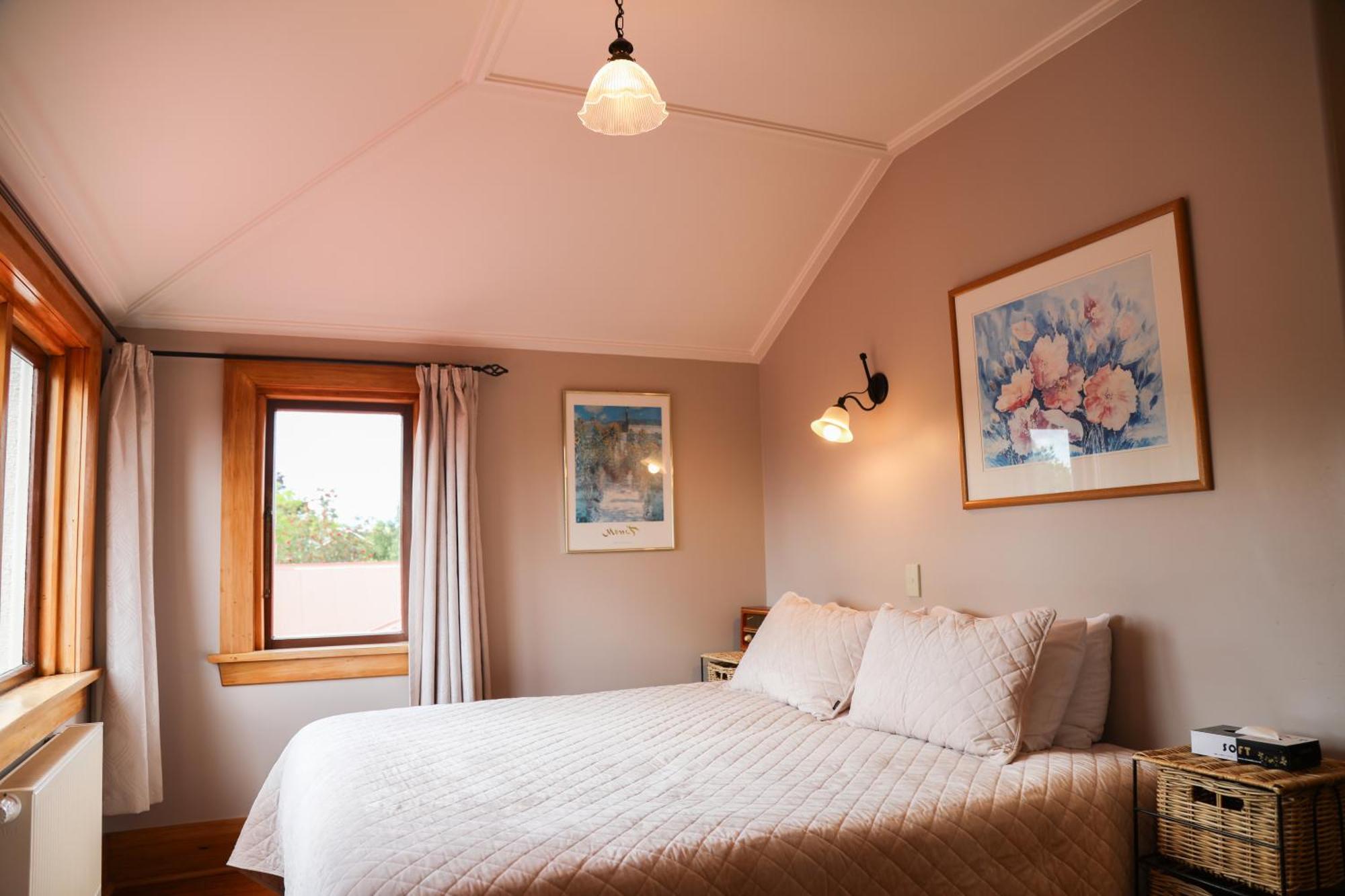 Te Anau Lodge Екстериор снимка
