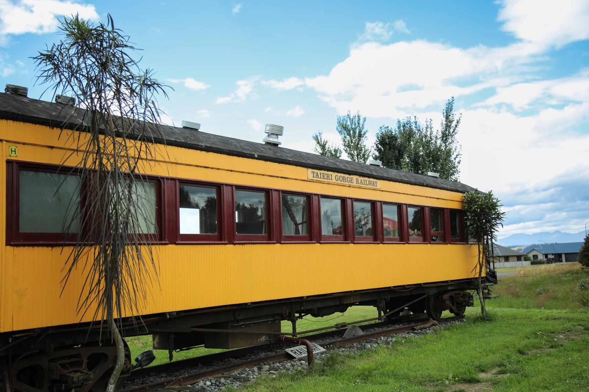 Te Anau Lodge Екстериор снимка