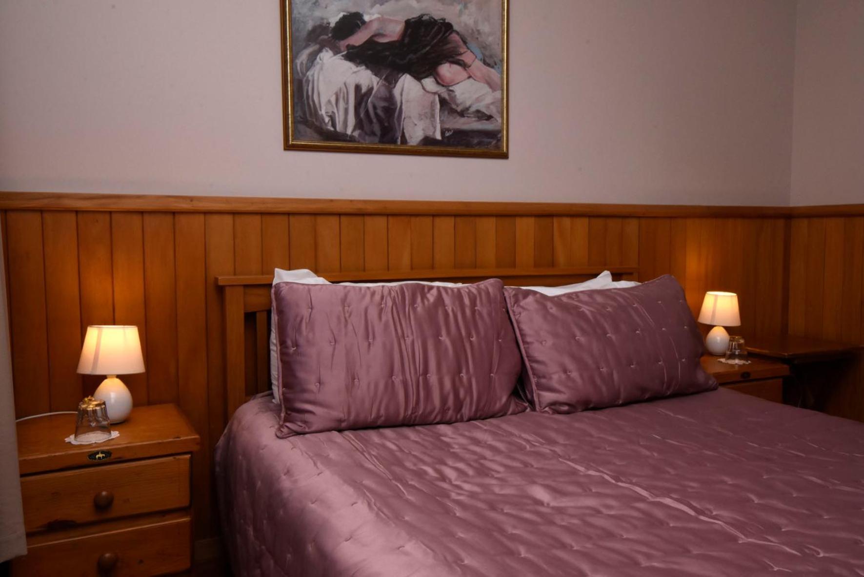 Te Anau Lodge Екстериор снимка